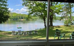 The Elms Waterfront Cottages